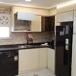 Fantastic New Modern Apartment شقة مميزة في قلب المهندسين قريبة من النيل