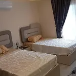 Fantastic New Modern Apartment شقة مميزة في قلب المهندسين قريبة من النيل