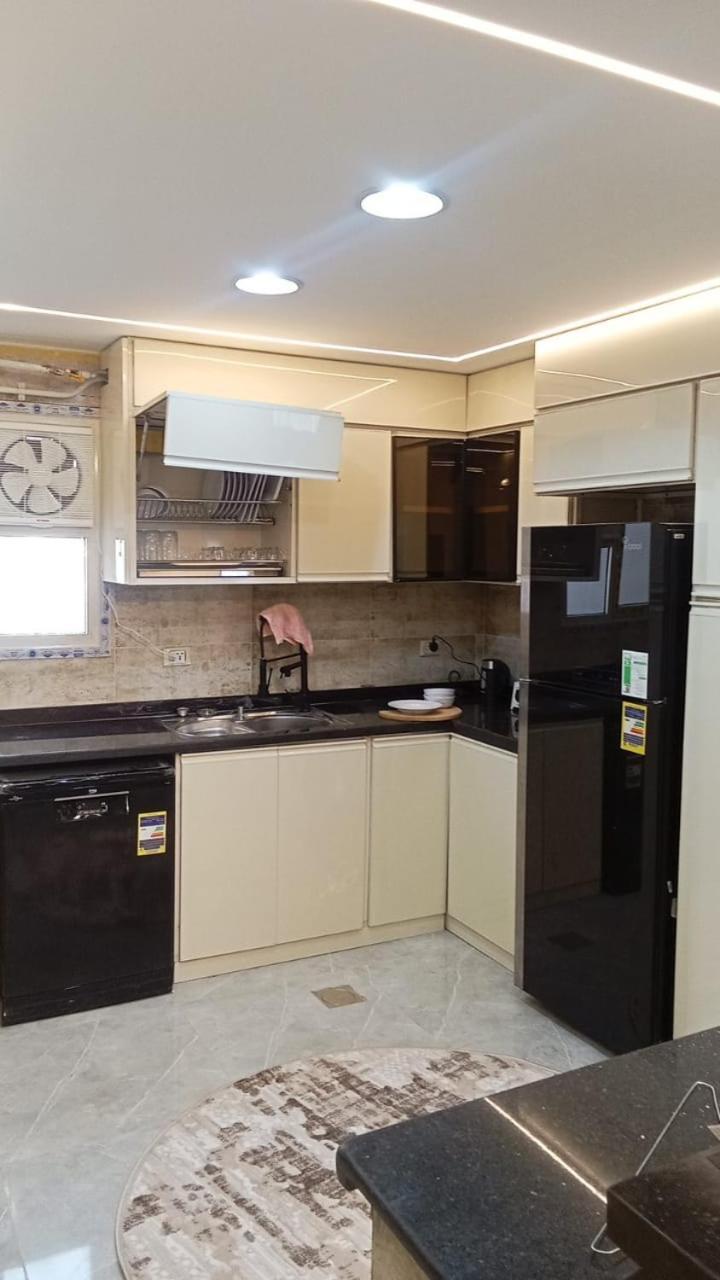 Fantastic New Modern مميزة في قلب المهندسين قريبة من النيل Apartment